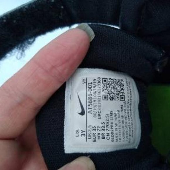 Nike Boys KD Trey Kyrie Basketball Sneakers Sz 3Y - Picture 2 of 7